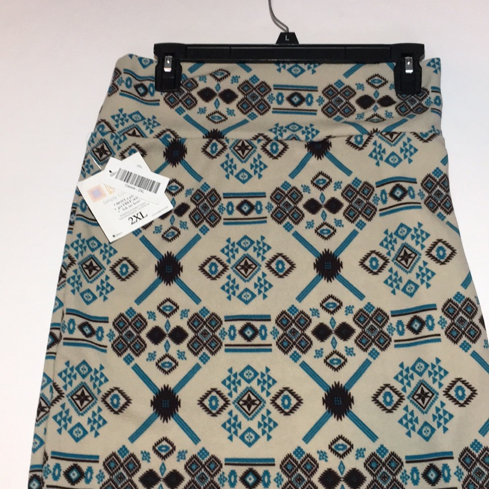 2XL Lularoe Cassie Skirt